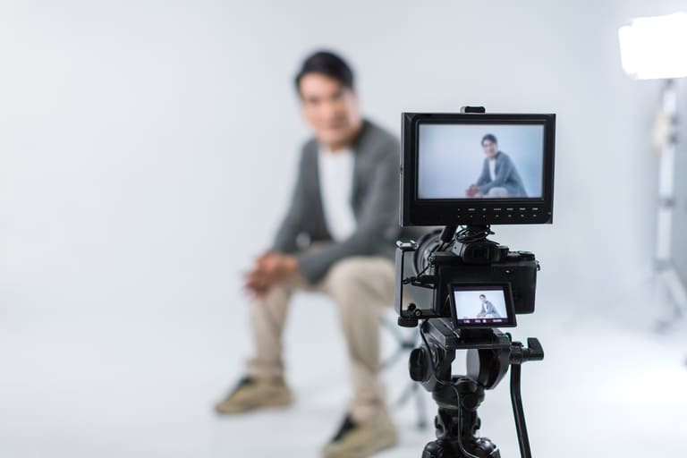 芸能人を選ぶ3つのポイント