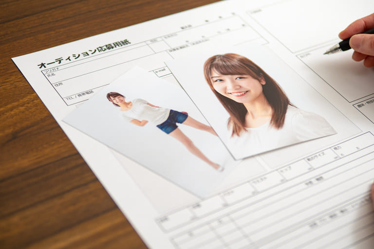 CM・広告にタレントを起用する方法にはどんな選択肢があるか